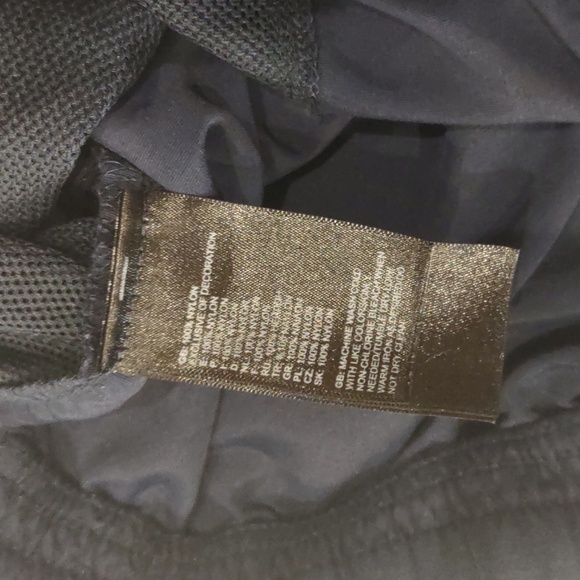 THE NORTH FACE SHORT. - Picture 7 of 14